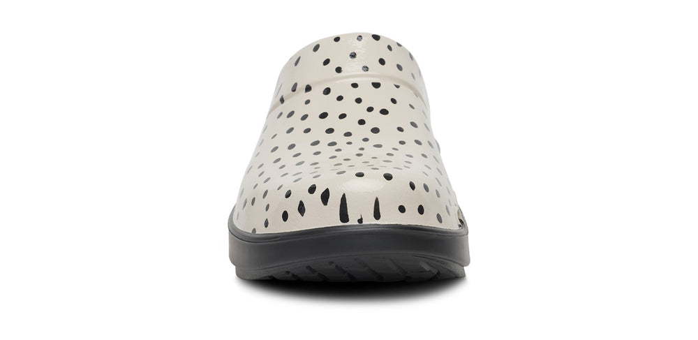 Women's OOcloog Limited Edition Clog - Pebble